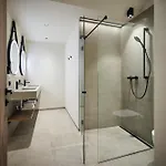 Gerl Homes - Adults Only *