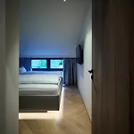 Gerl Homes - Adults Only דירה *