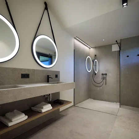 Gerl Homes - Adults Only